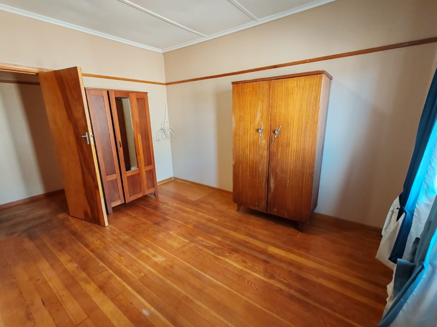 4 Bedroom Property for Sale in Gansbaai Central Western Cape